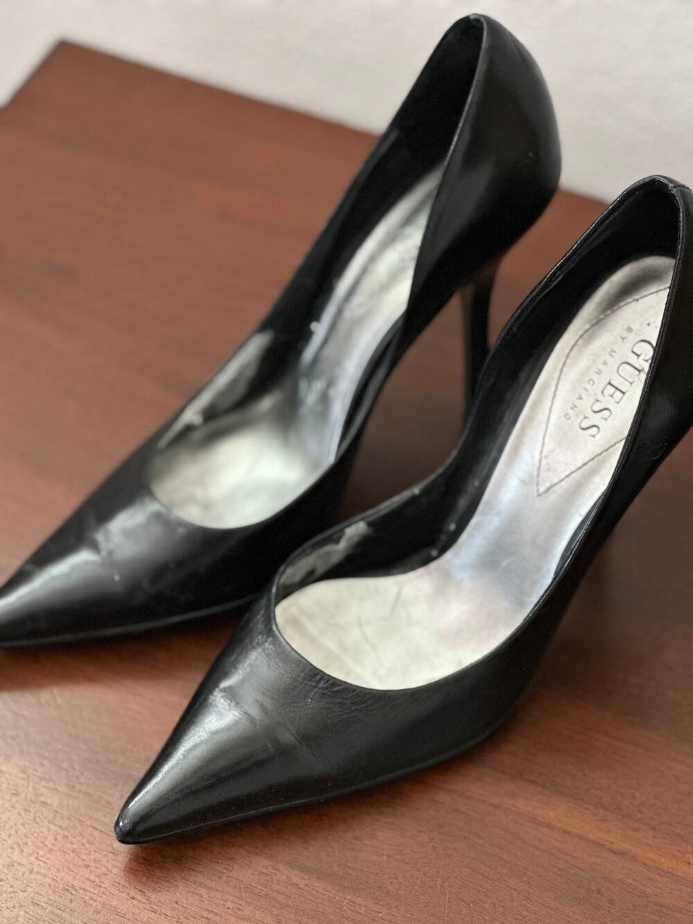 GUESS by Marciano Black Pointed Toe Stiletto Pumps Women's [SIZE] 4" Heels